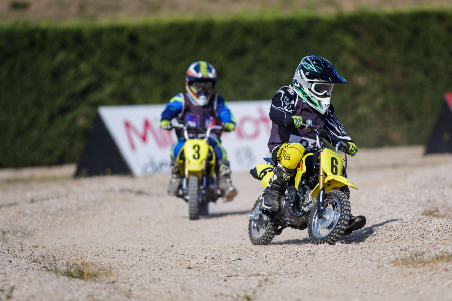 Stage de Moto Cross : Initiation pour Enfant et Adulte - Cours débutant et  perfectionnement