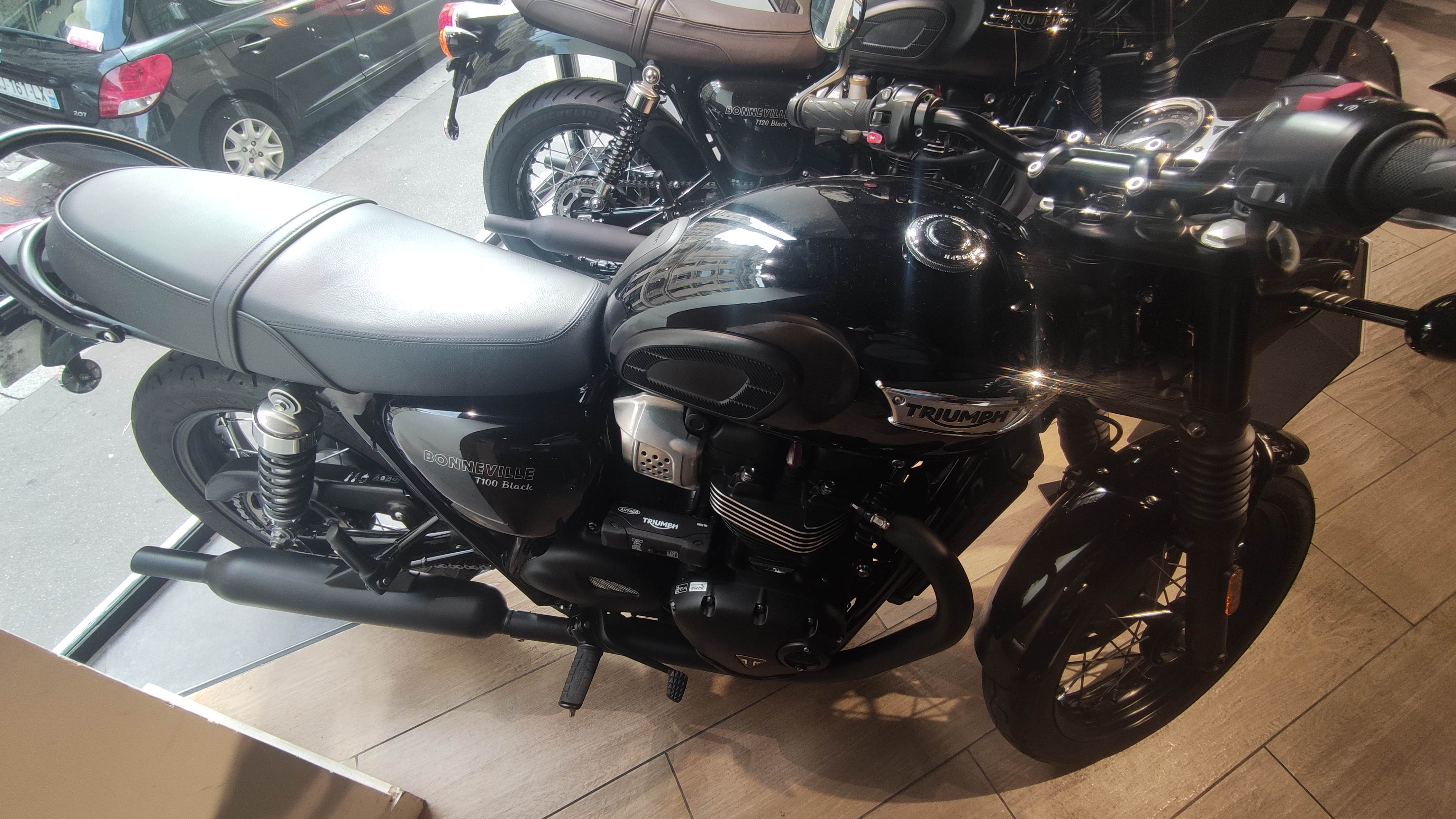 Photo de la Triumph Bonneville T100